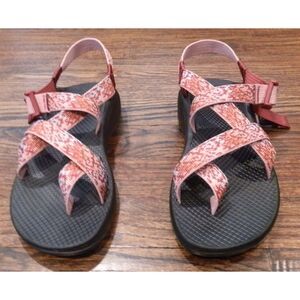 Chaco Women's Pink Patterned Sport Sandals